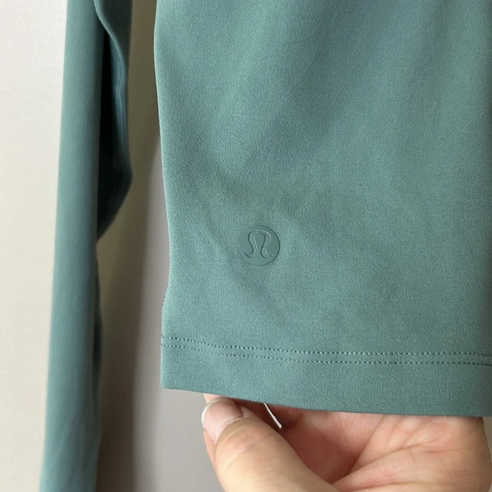 Lululemon All Aligned Mock-Neck Long-Sleeve Shirt Medium‎ Forest Green Size 10